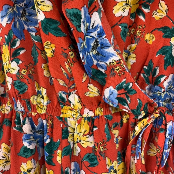 Gorgeous Romper EUC womens M - Picture 3 of 3